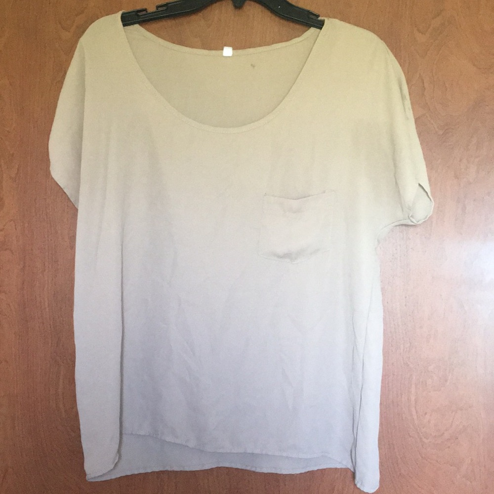 Beige flowy shirt